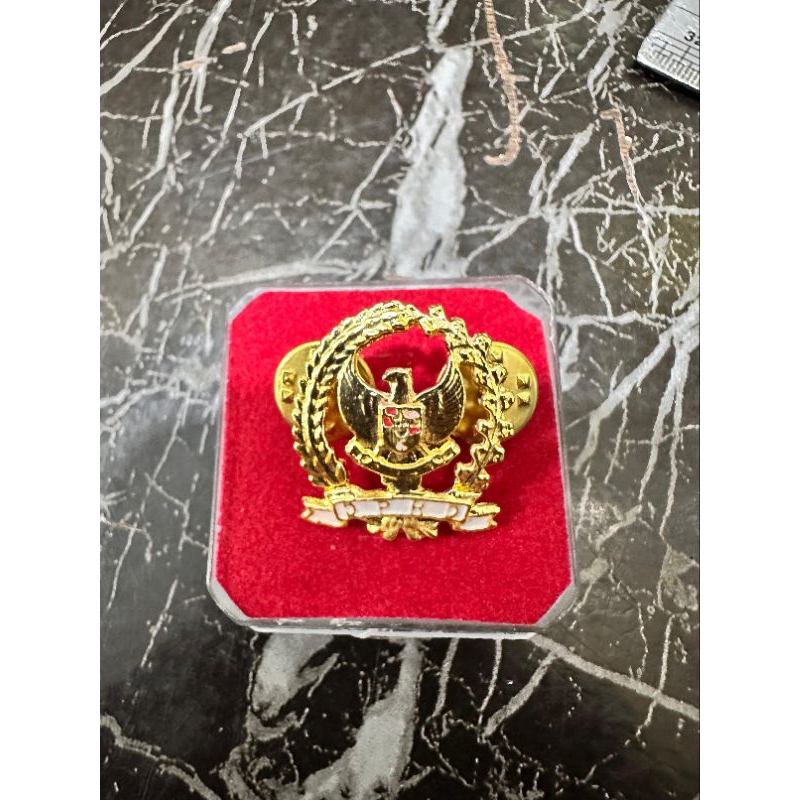 PIN DPRD SEDANG BULAT 2 PAKU | PIN DPRD | PIN DPRD SEDANG | PIN DPRD BULAT | PIN DPRD 2 PAKU