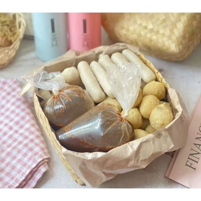 

Frozen Pempek Palembang Asli Paket Besek 40pcs | Ikan Tenggiri