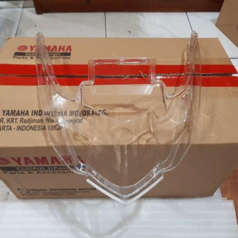 Mika Kaca Lampu Stop Lamp Belakang Bening Xeon - Xeon GT - Xeon RC 125 44D-H4743-00