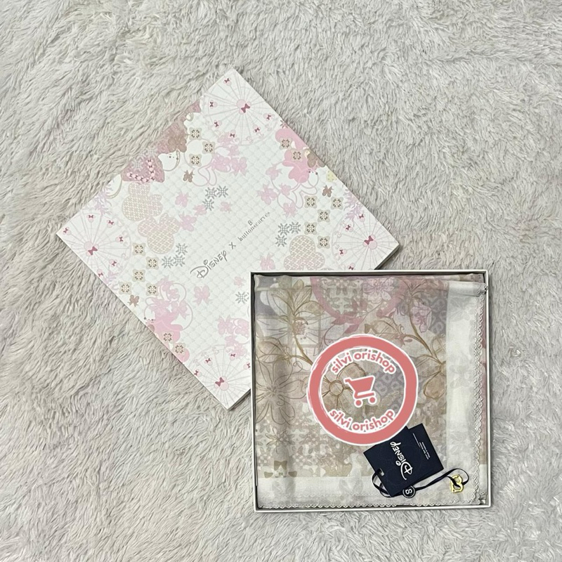 Buttonscarves The Dream Park Marshmellow