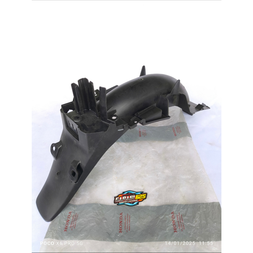 80100-KPH-720 fender rear spakbor slebor belakang kharisma X 125 original AHM