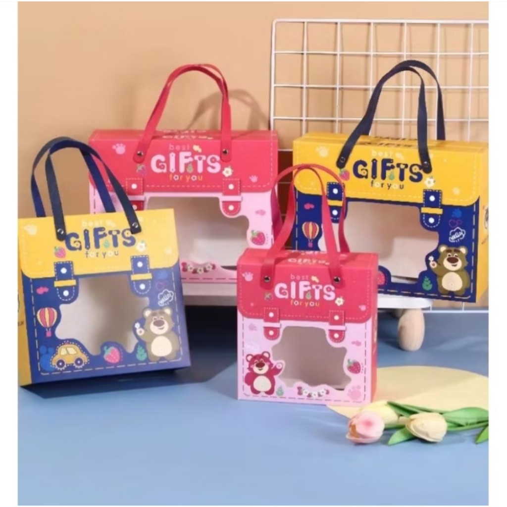

Goodie Bag Ulang Tahun / Paperbag Souvenir Ulang Tahun dan Hadiah Kado Duffy Stella