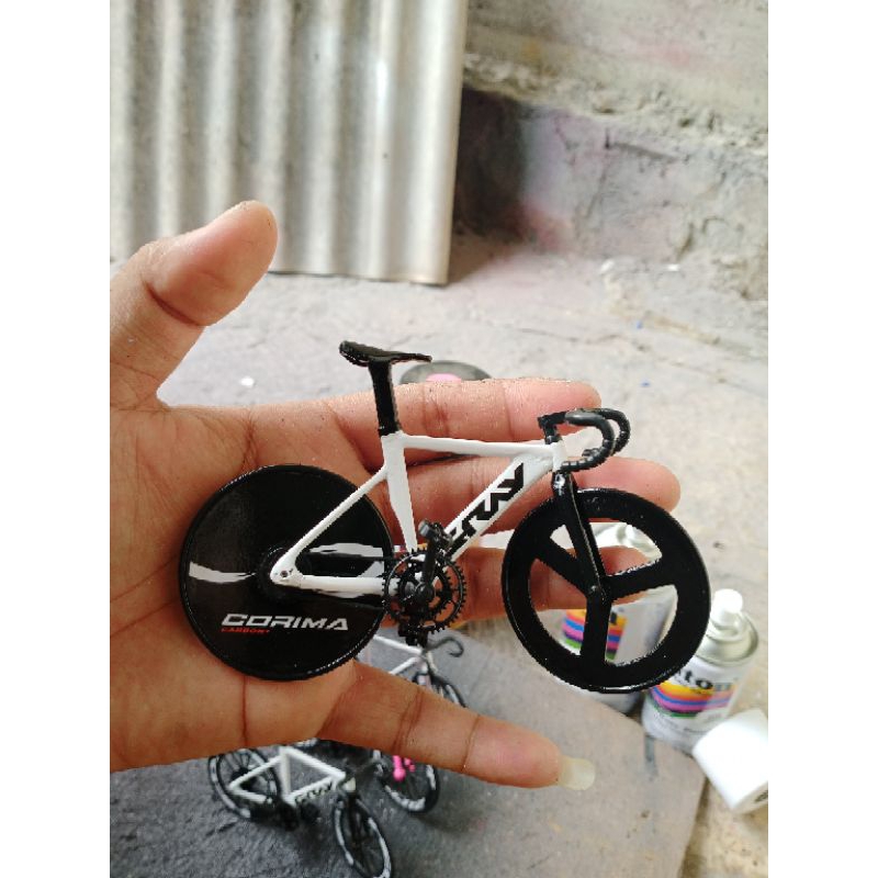 MINIATUR FIXIE GRAY (VELG WHEEL DOP+ 3 SPOKE)