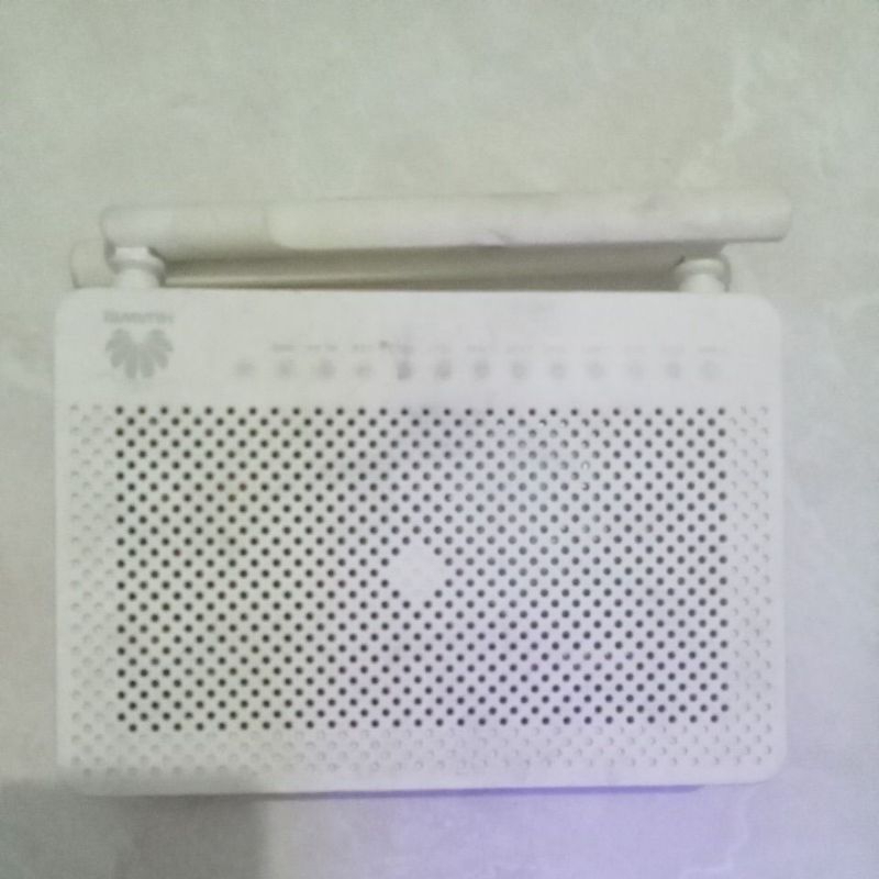 Router ONT Huawei HG8245H5
