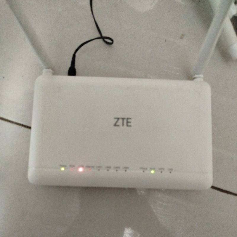 router ZTE F670L