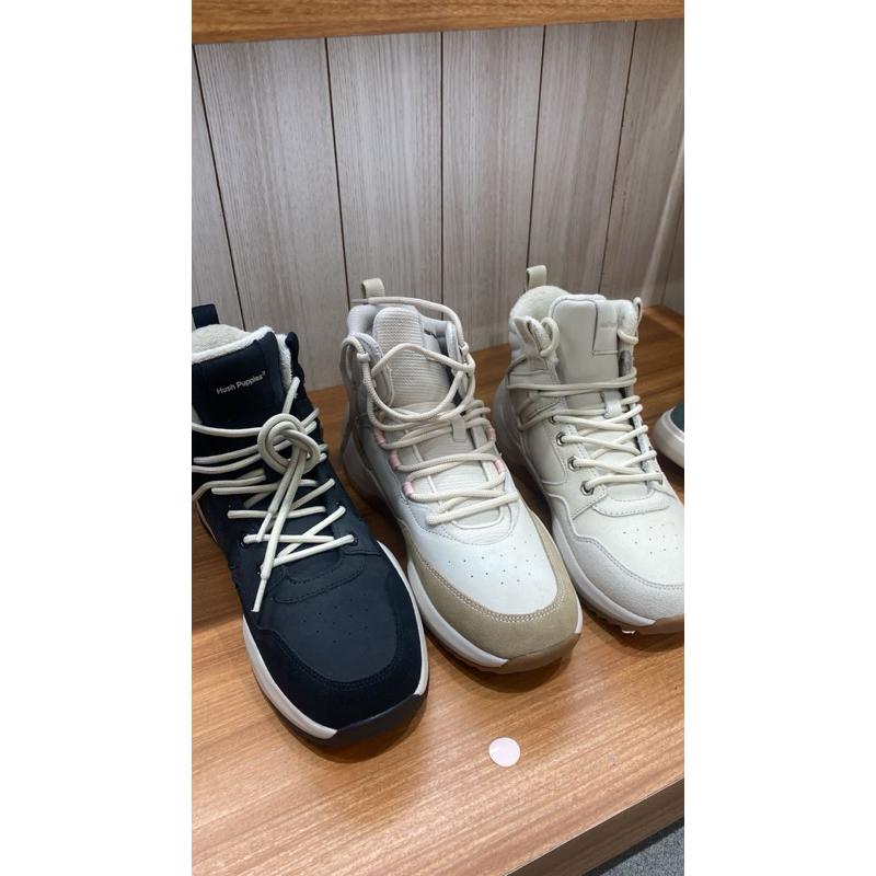 SEPATU BOOTS HUSH PUPPIES WANITA SALE