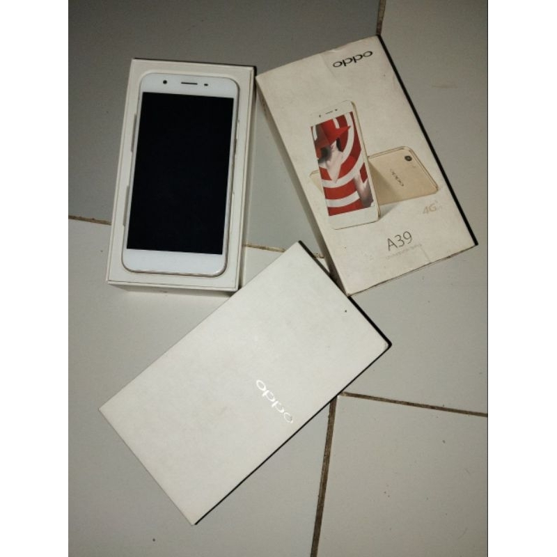 [SECOND] OPPO A39 3/32 KONDISI NORMAL