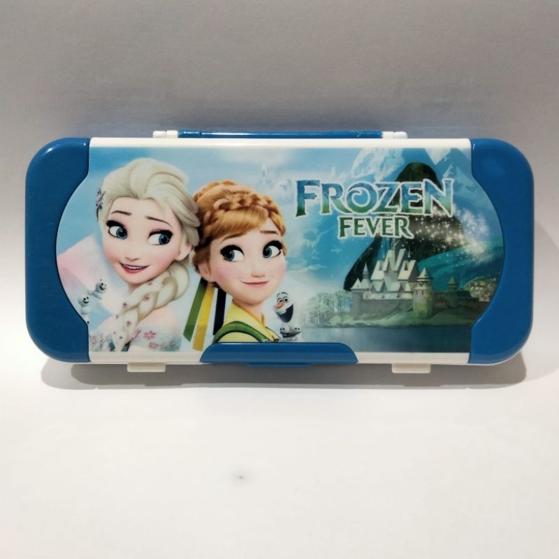 

Tempat Pensil Plastik + Penggaris Set Motif Frozen Biru CC-57