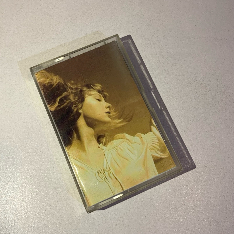 kaset pita taylor swift