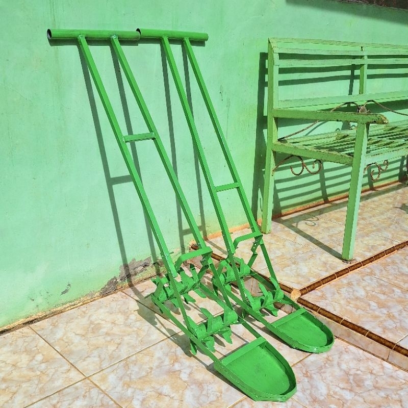 Osrok / odrok / gosrok padi dengan gagang besi 16 cm garisan 25