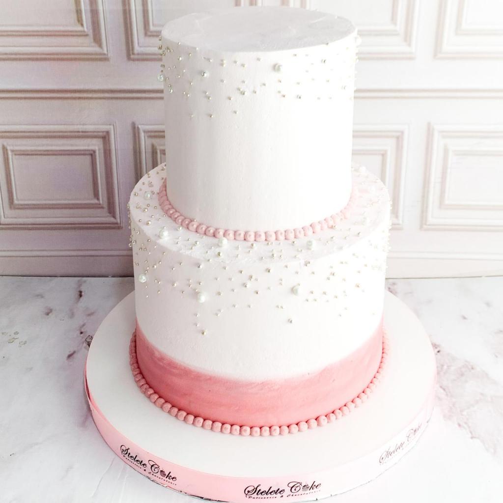

Kue Ulang Tahun/Birthday cake/Kue Ultah Tema Pink/Kue tingkat Pink/Kue birthday Jakarta