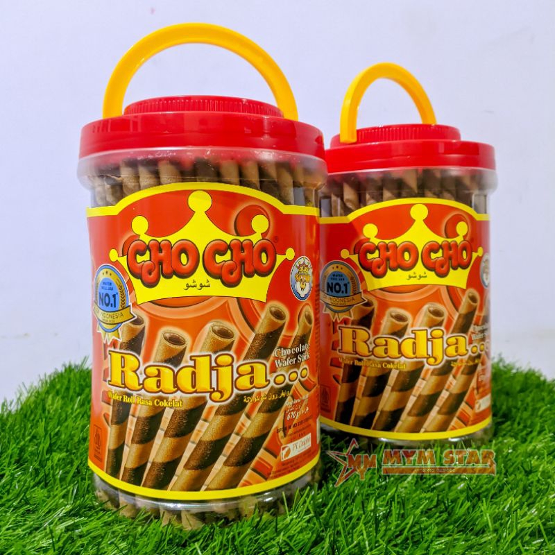 

Cho Cho Radja Wafer Roll Rasa Cokelat Toples 670g