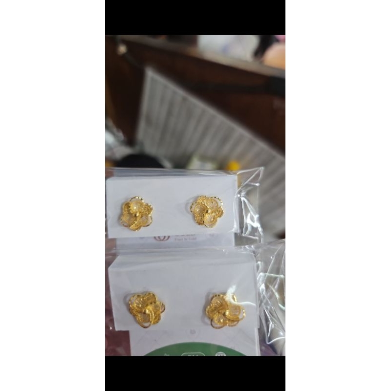 giwang anting tindik tusuk bunga kembang kuning gold kendari emas asli 375 muda stud