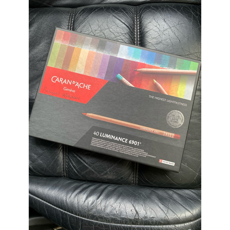 

Caran d'Ache Luminance 40 Colors ORIGINAL 100%