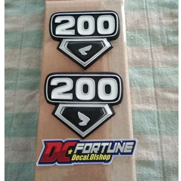 emblem logo box aki honda cb 200 cb 200 twin hitam