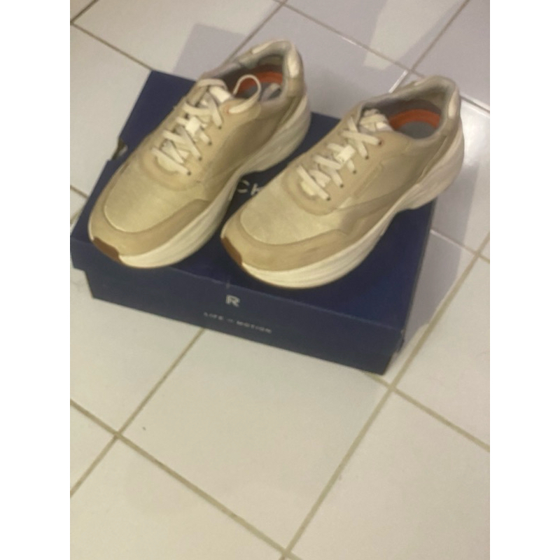 Rockport Women's Shoes Prowalker W Premium TAUPE NUBUCK/TEXTILE- Taupe