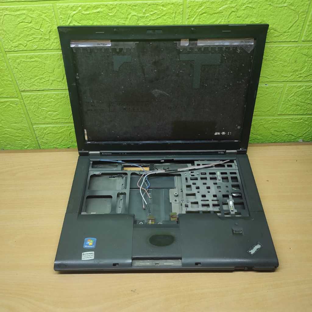 Kesing Casing Case Laptop Lenovo Thinkpad T410s