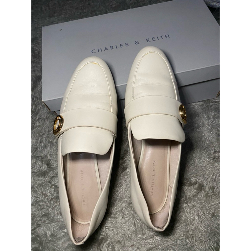Charles & Keith (sepatu wanita) Preloved