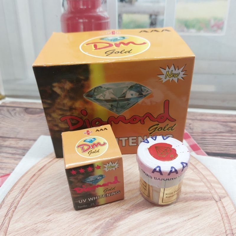 Cream Diamond glGold UV Whitening  Segel Box