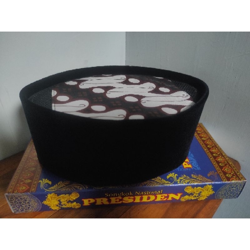 KOPYAH PECI SONGKOK NIERSONGKOK (COD) batik jawa kombinasi bludru falcon jahitan rapi dan berkualita