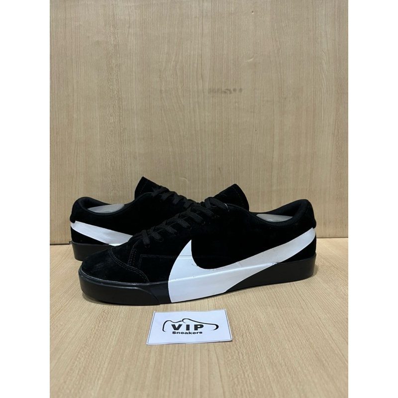 NIKE BLAZER CITY LOW LX BLACK WHITE