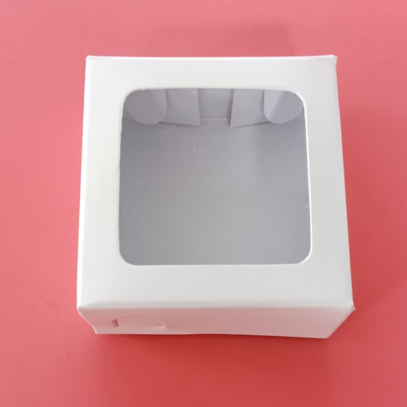 

Kotak Sovenir 6 X 6cm