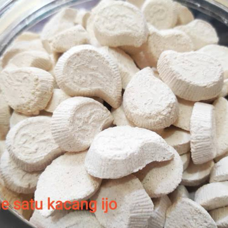 

KUE SATU DAUN KACANG HIJAU 125gr / 250gr / 500gr / 1 Kg