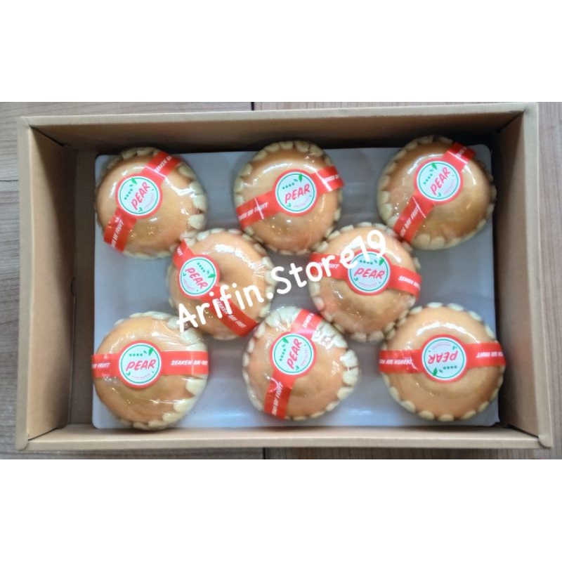 

BUY 2 GET 1 FREE PEAR SINCO RRC GIFT BOX 8's /Hampers Imlek 2025 /Persediaan Terbatas