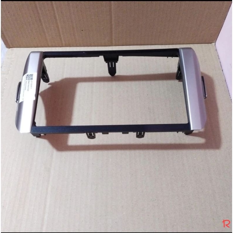 Frame TV Toyota Innova Reborn Tipe Q Original