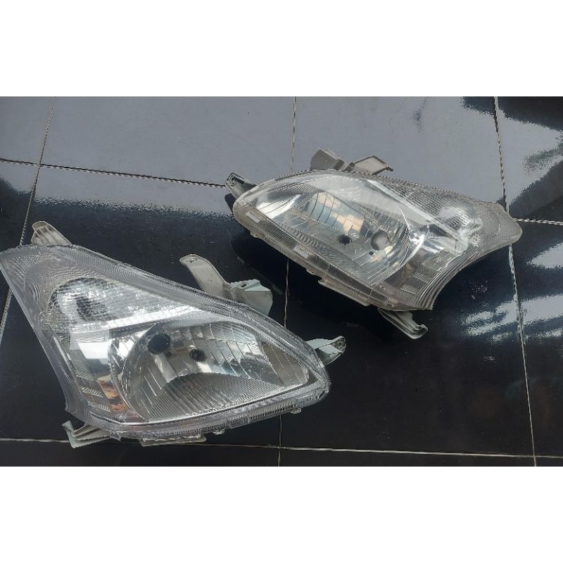 Lampu Depan Avanza Xenia 2012 2013 2014 2015
