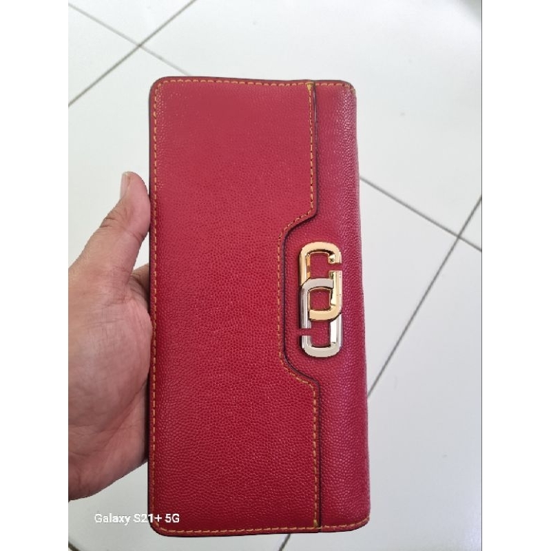 Dompet merk Marc Jacobs