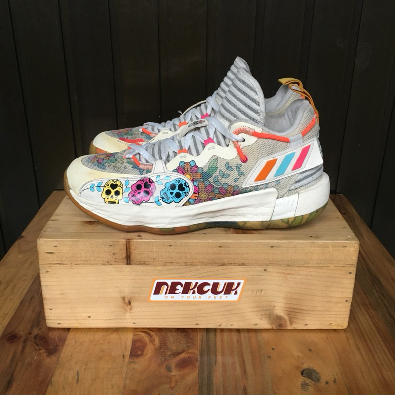 ADIDAS DAME 7 DAY OF THE DEAD (size 42)