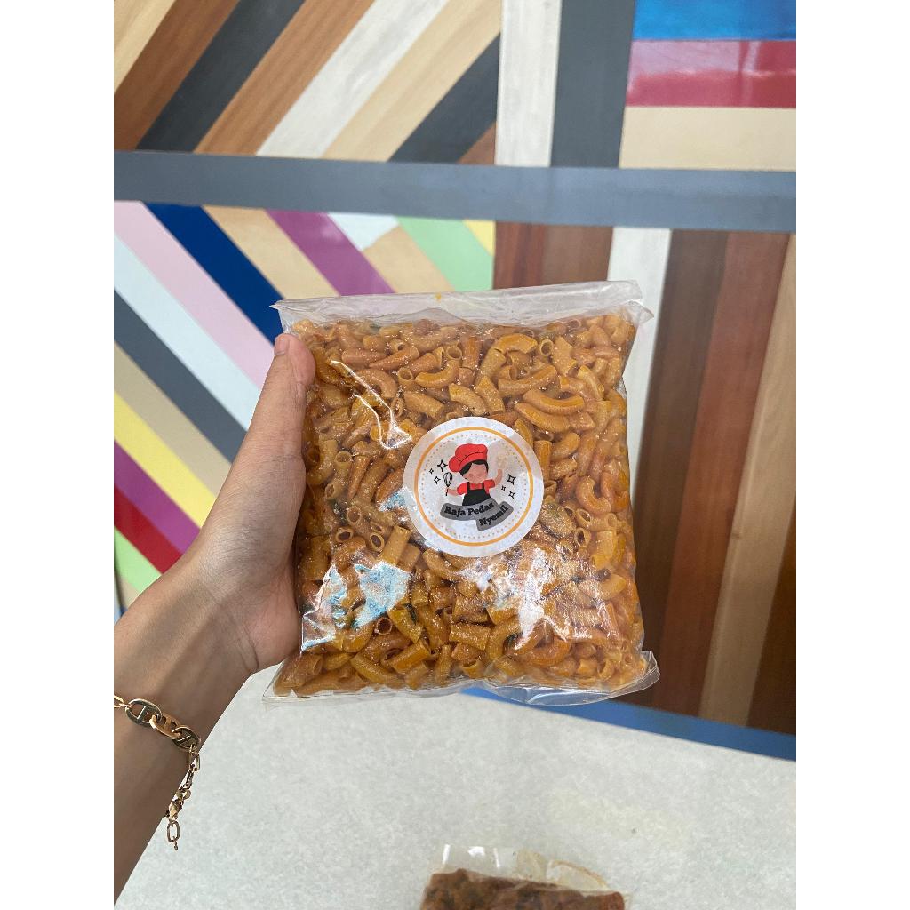 

RiDn Makroni Cikruh Pedas 500 gr gurih daun jeruk Rasa Original,Pedas ,Extra Pedas
