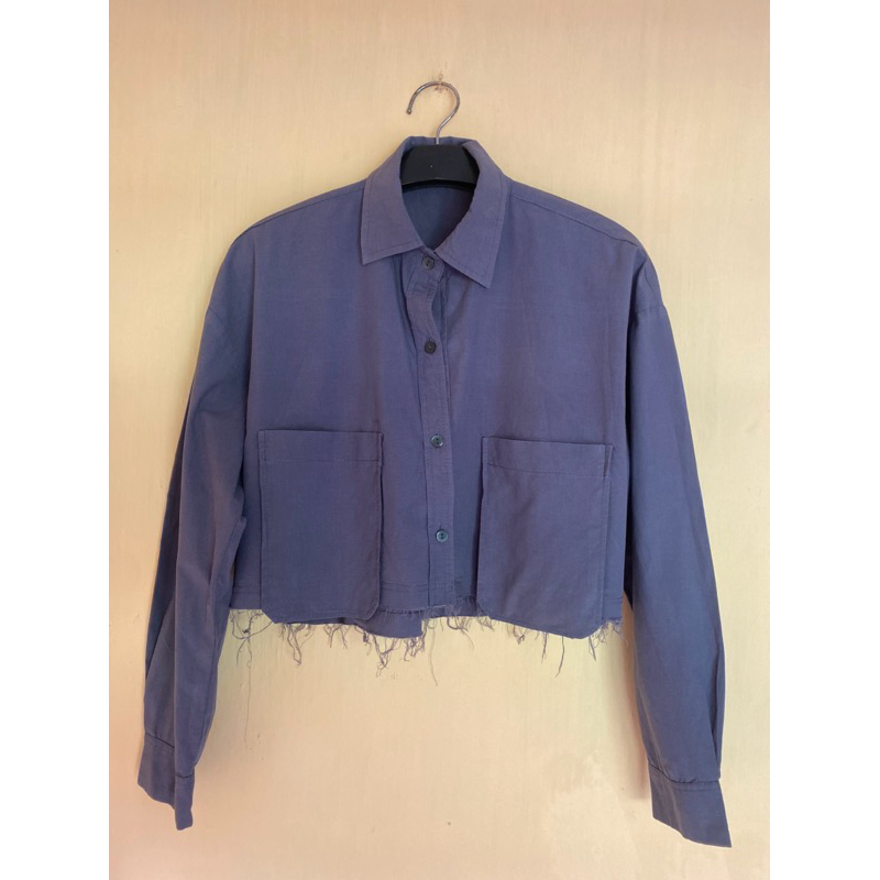 [PRELOVED] Crop Shirt Over Cut / Unfinished By Peach Poppy