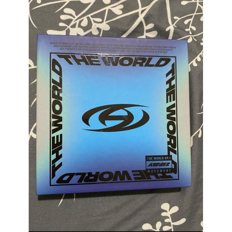 PRELOVED Album Ateez Official The World Ep.1