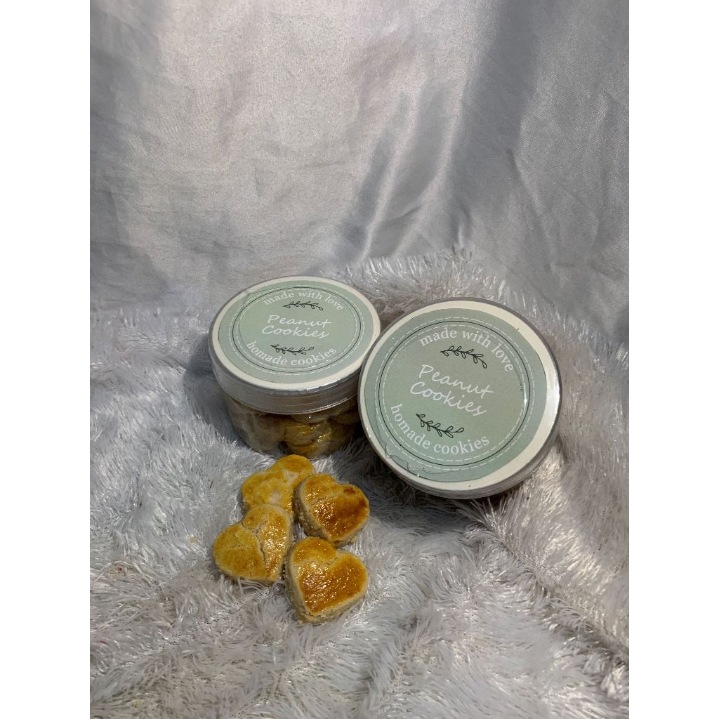 

Kue Kacang by Dashira Cake