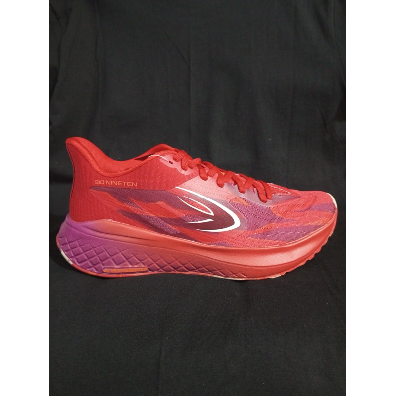 SEPATU RUNNING 910 NINETEN KANZAKI 2.0