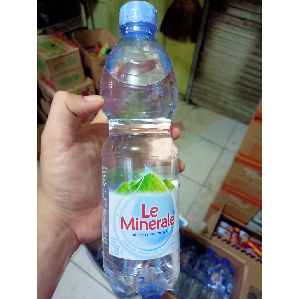 

Le Mineral Air Mineral 600ml