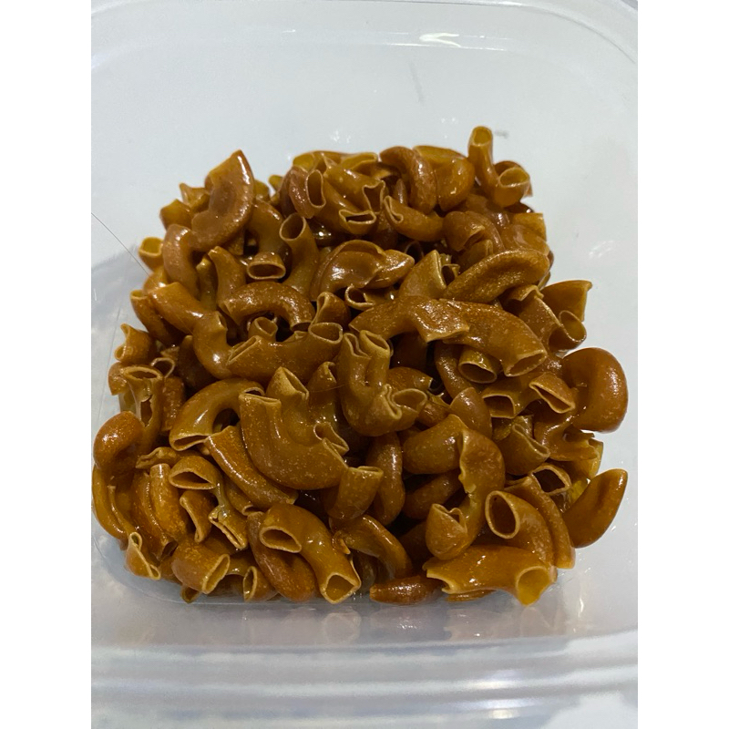 

makaroni goreng tanpa bumbu atau sedikit asin