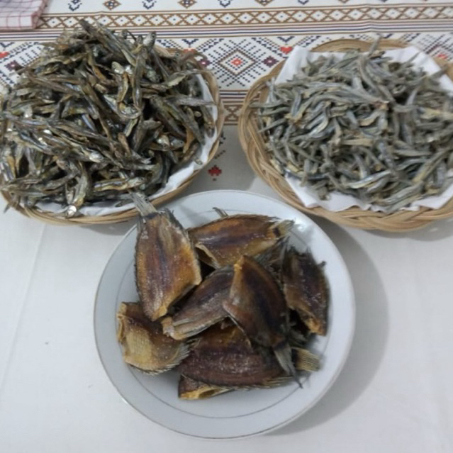 

Ikan Asin: Bada Balang, Bada Teri, dan Ikan Sapek 250 gram