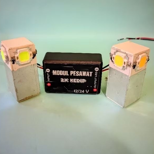 Modul Blitz 2x Kedip Lampu Rotary Rakitan 4 LED HPL 12/24 Volt