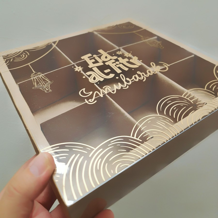 

Box Dus Mika Idul Fitri Coklat 9 Sekat