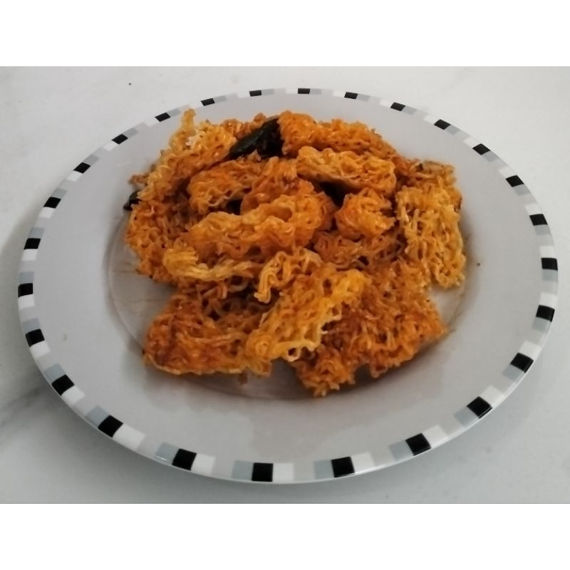 

Mie Jadul Pedas