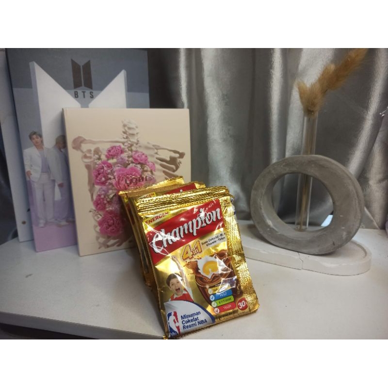 

CHAMPION COKLAT ISI 10 RENCENG ENERGEN