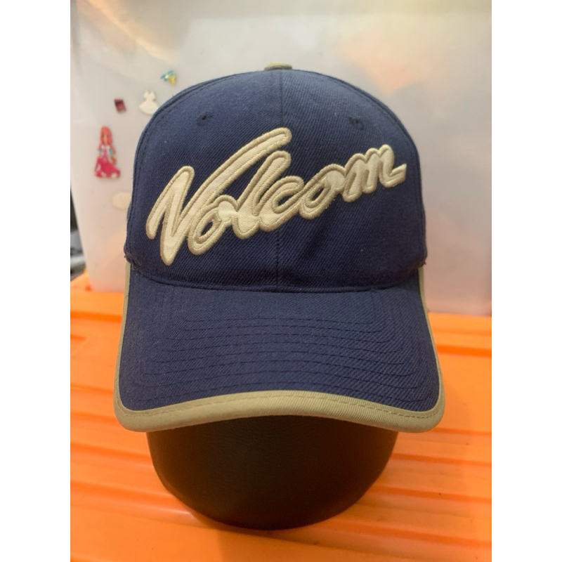topi second volcom vintage
