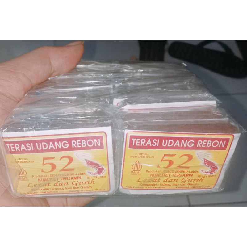 

terasi udang rebon 52 per pack 20 pcs