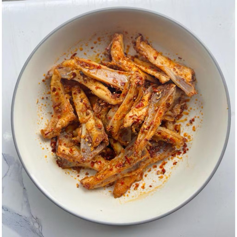 

TULANG RANGU AYAM PEDAS CHILLI OIL