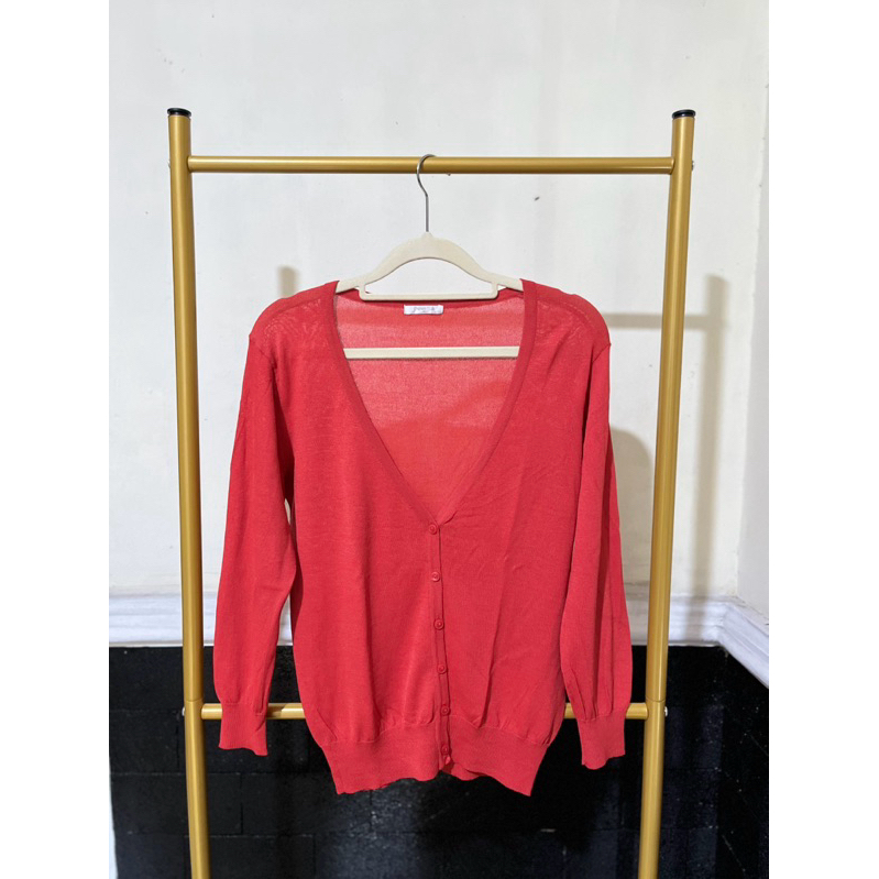 Cardigan merk Cinema Club warna Teracota