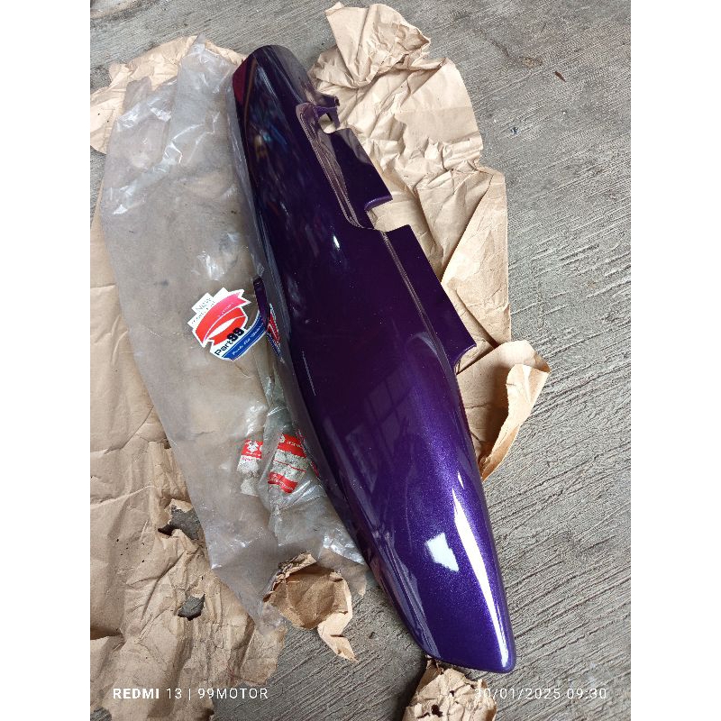 cover body ungu kanan suzuki tornado rc110 original