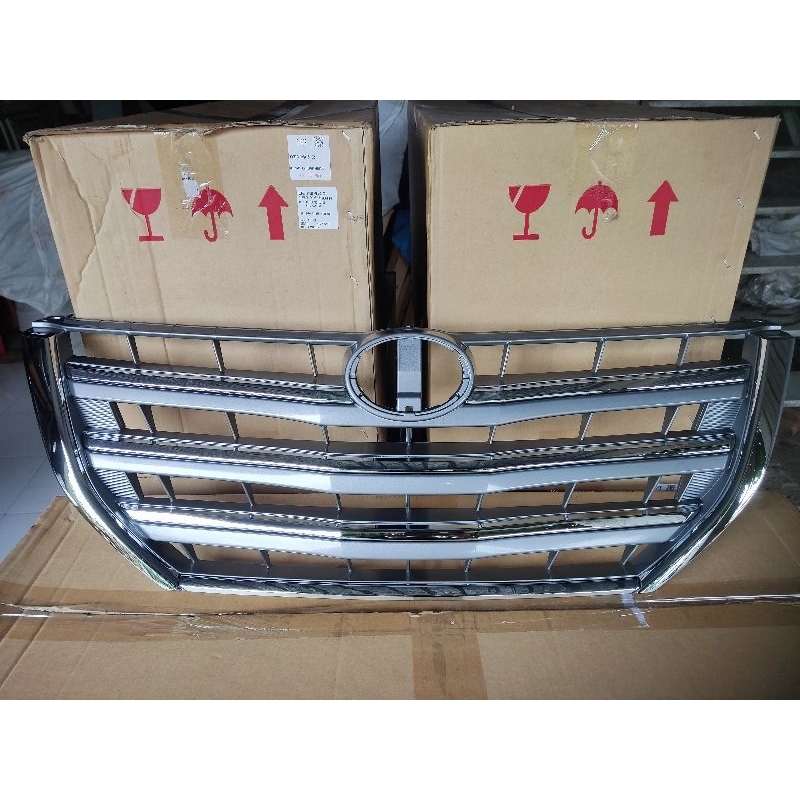 grill innova barong 2013 silver krom